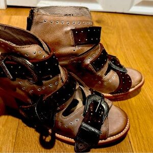 Free Bird size 9 boots brand new never worn